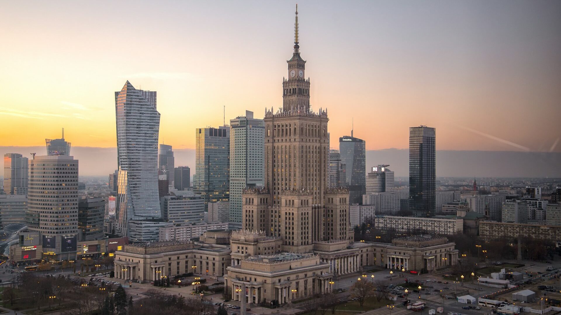 Warszawa. Fot. Unsplash.